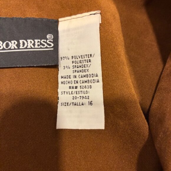 Sag Harbor Women's Brown Faux Suede Long Unlined Button Jacket Coat Size 16 - Picture 5 of 10